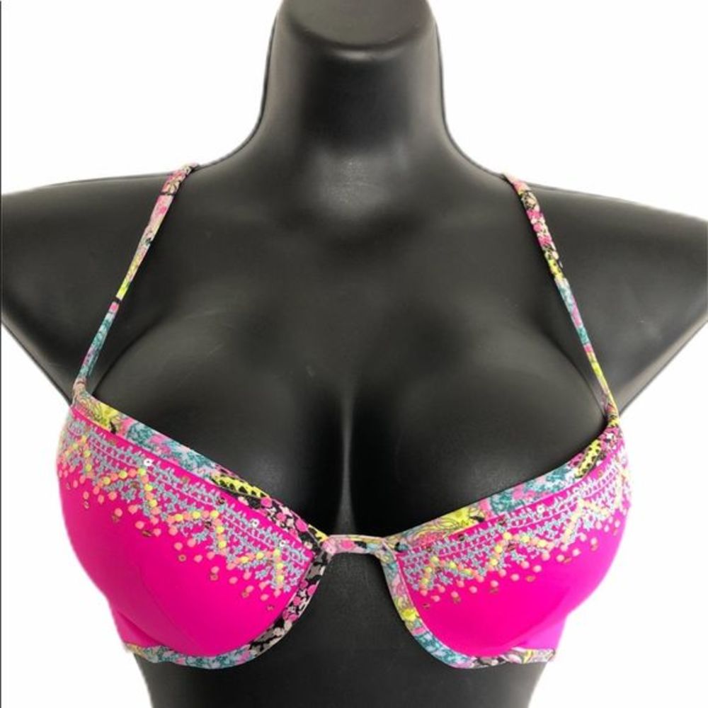 Victoria’s Secret Swim Top Size 32C